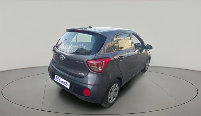 2017 Hyundai Grand i10 SPORTZ 1.2 KAPPA VTVT, CNG, Manual, 1,00,849 km, exterior