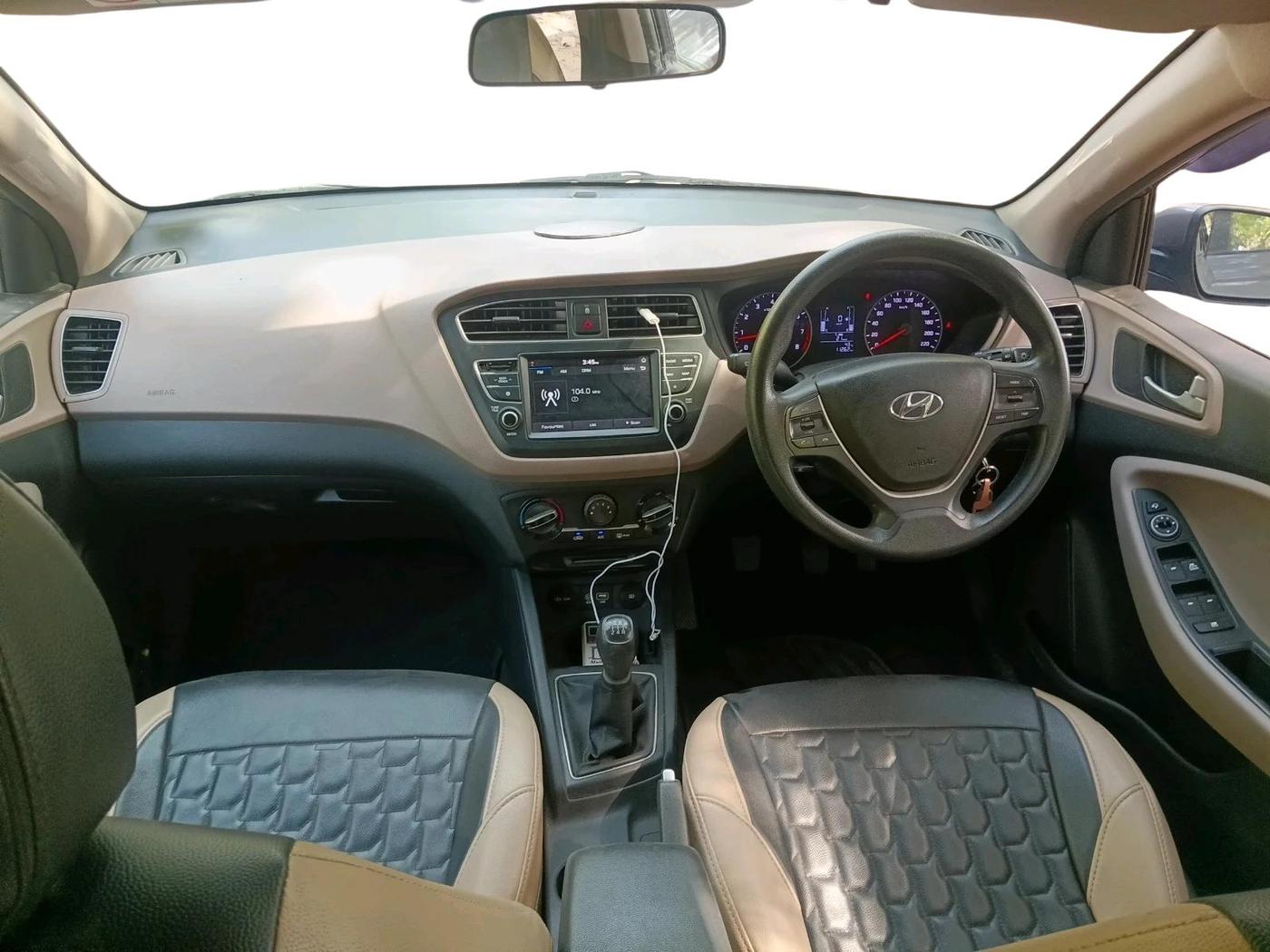 2019 Hyundai Elite i20 SPORTZ PLUS 1.2, Petrol, Manual, 11,264 km, interior