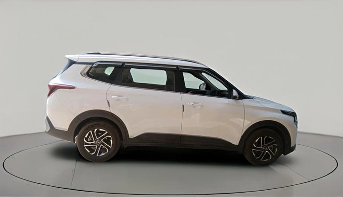 2023 KIA CARENS PRESTIGE PLUS 1.5 PETROL IMT 7 STR, Petrol, Manual, 12,116 km, exterior