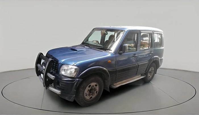 2005 Mahindra Scorpio 2.6 DX CRDE, Diesel, Manual, 3,71,525 km, exterior