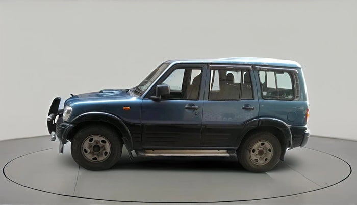 2005 Mahindra Scorpio 2.6 DX CRDE, Diesel, Manual, 3,71,525 km, exterior