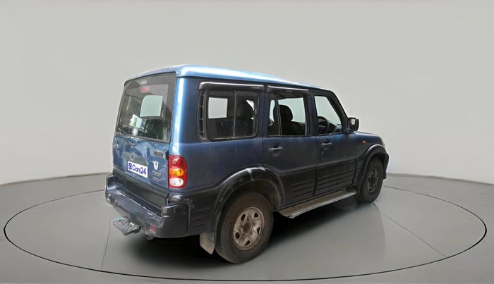 2005 Mahindra Scorpio 2.6 DX CRDE, Diesel, Manual, 3,71,525 km, exterior