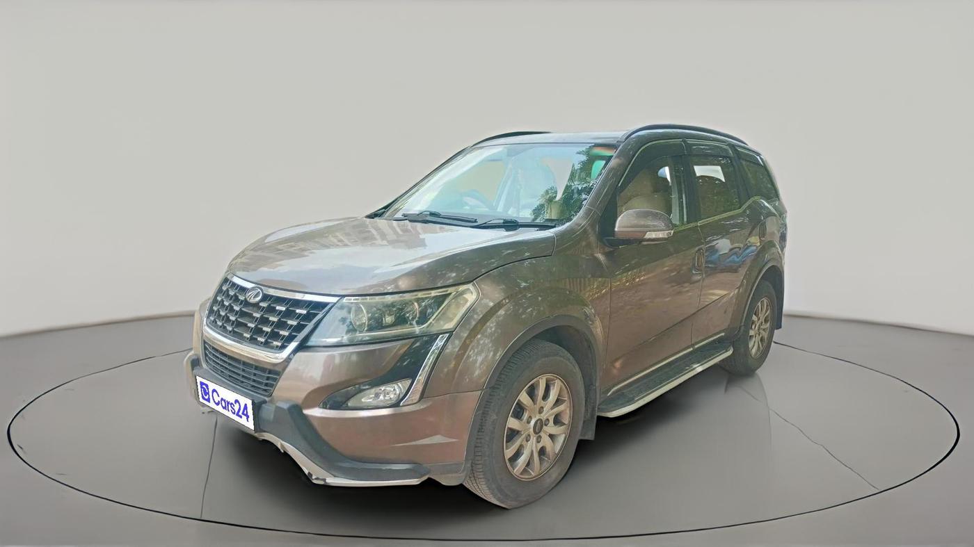 2018 Mahindra XUV500 W9, Diesel, Manual, 58,225 km, exterior
