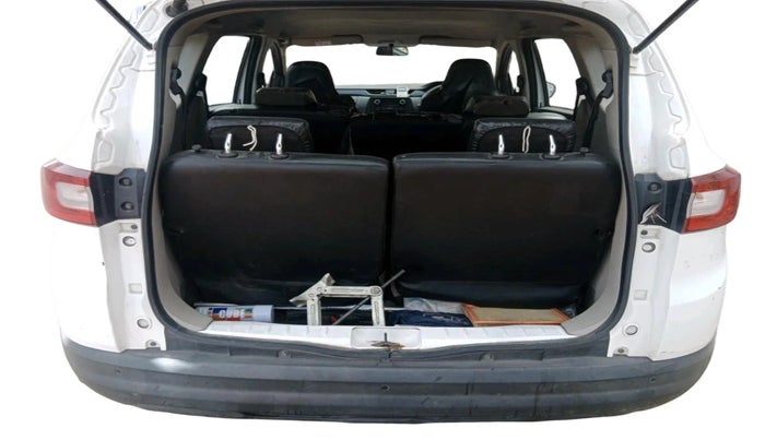 2019 Renault TRIBER RXL MT, Petrol, Manual, 61,142 km, exterior