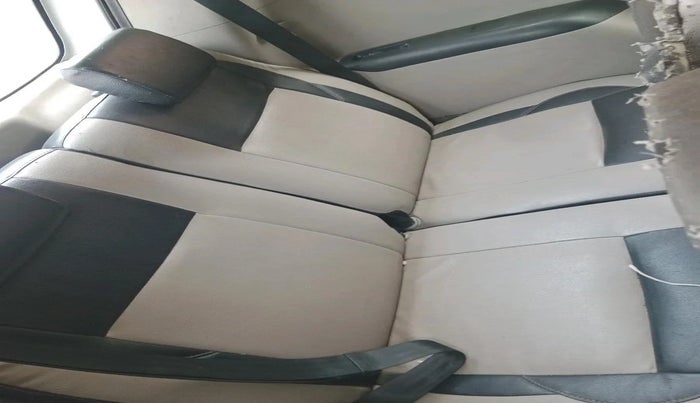 2019 Renault TRIBER RXL MT, Petrol, Manual, 61,142 km, interior