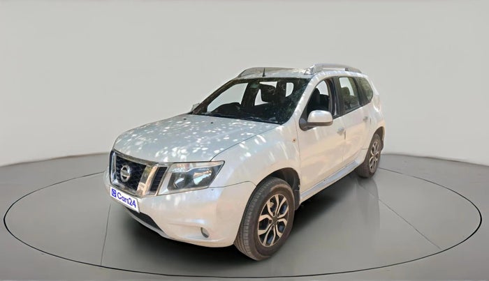 2014 Nissan Terrano XV D THP 110 PS, Diesel, Manual, 1,77,010 km, exterior