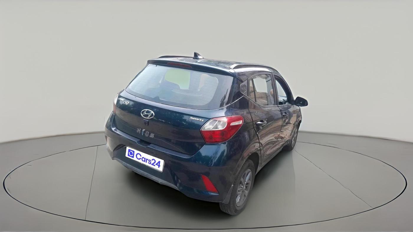 2022 Hyundai GRAND I10 NIOS SPORTZ AMT 1.2 KAPPA VTVT, Petrol, Automatic, 28,139 km, exterior
