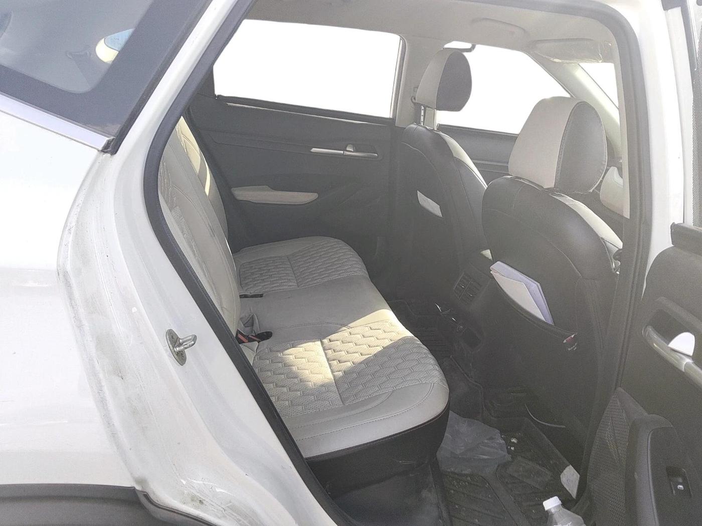 2022 KIA SELTOS HTE 1.5 PETROL, Petrol, Manual, 69,136 km, interior