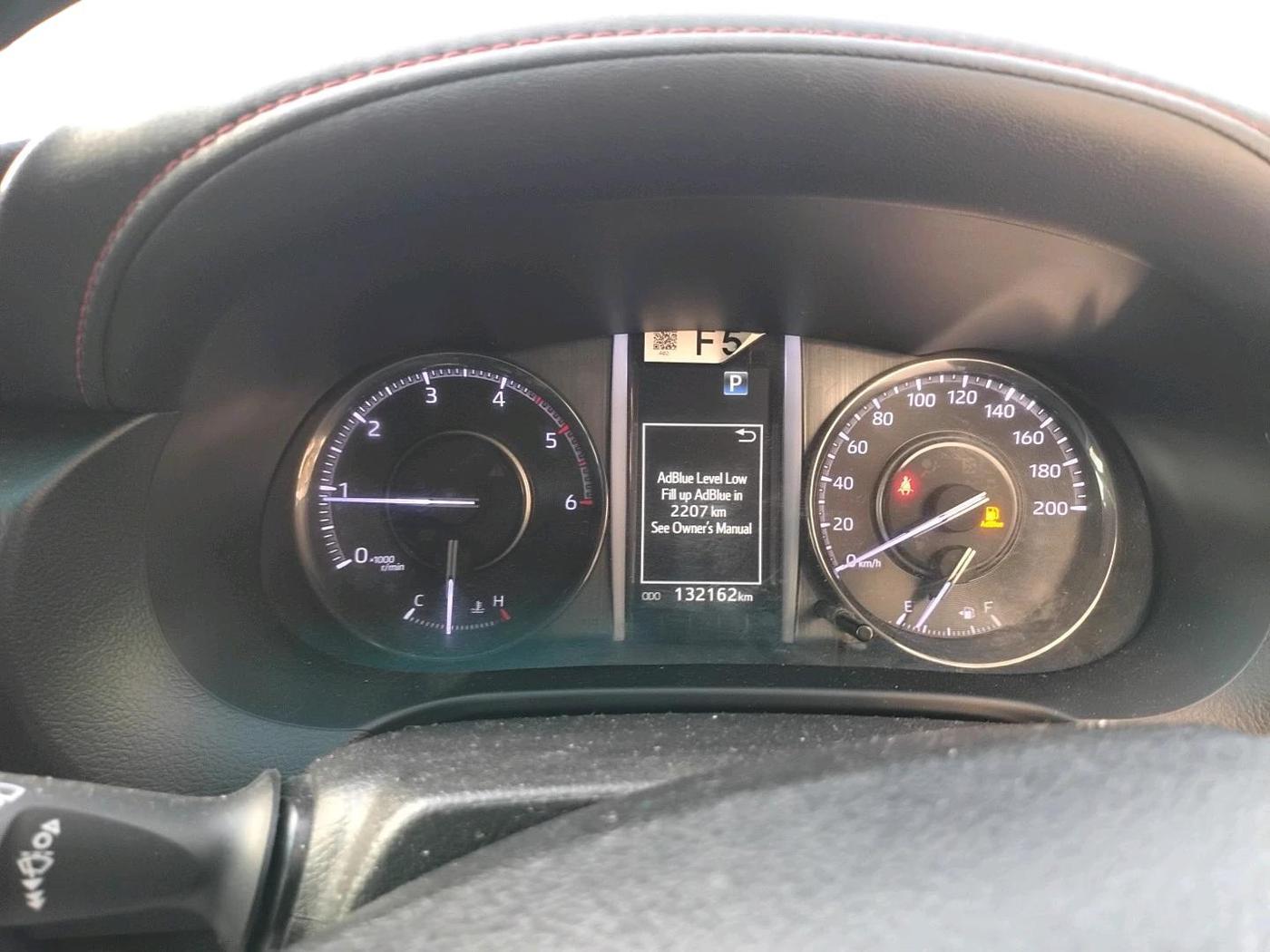 2022 Toyota Fortuner 4X2 AT 2.8 LEGENDER, Diesel, Automatic, 1,32,162 km, interior