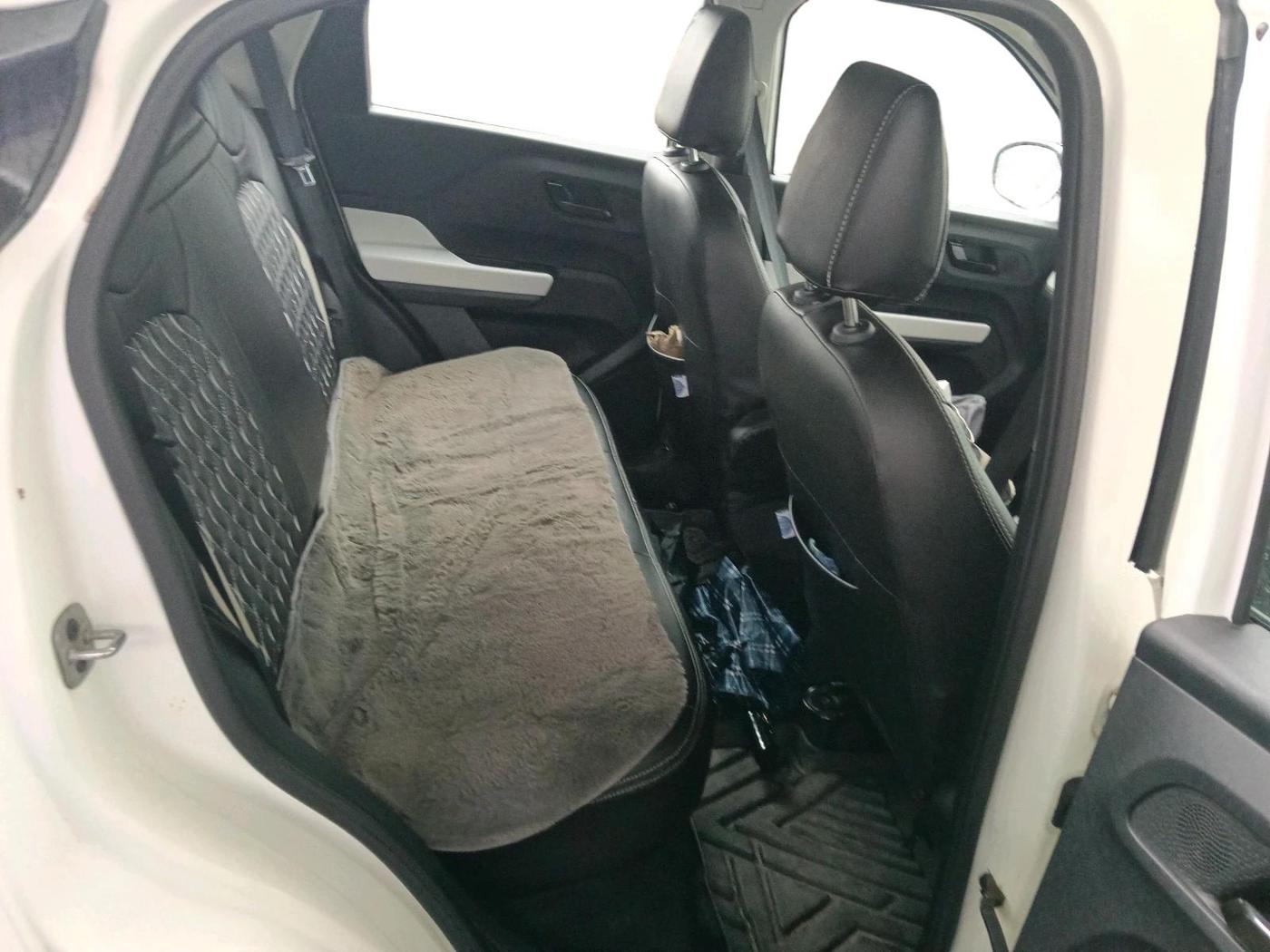 2023 Tata PUNCH ACCOMPLISHED DAZZLE PACK MT, Petrol, Manual, 7,405 km, interior