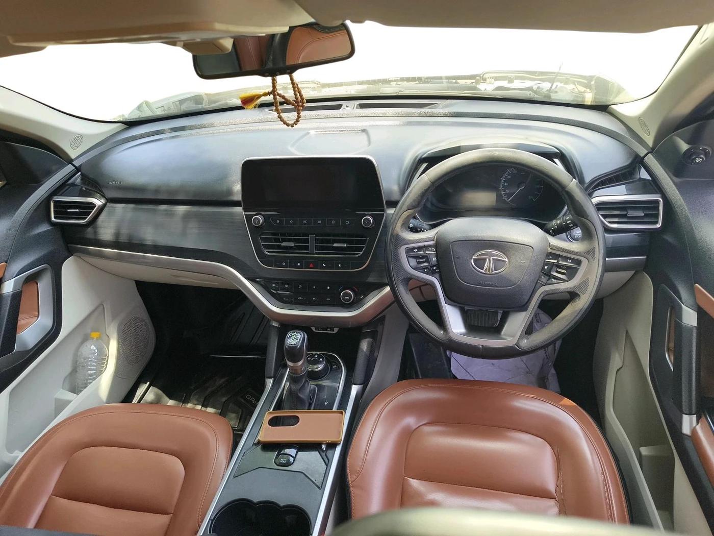 2021 Tata Safari XZA PLUS, Diesel, Automatic, 1,85,093 km, interior