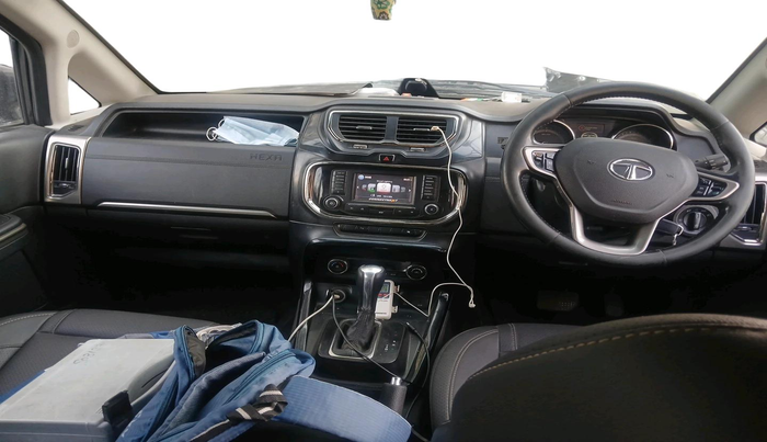 2017 Tata Hexa XTA 4X2 7 STR, Diesel, Automatic, 1,13,193 km, interior