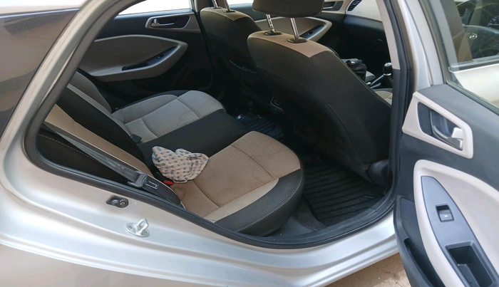 2016 Hyundai Elite i20 ASTA 1.2, Petrol, Manual, 51,821 km, interior