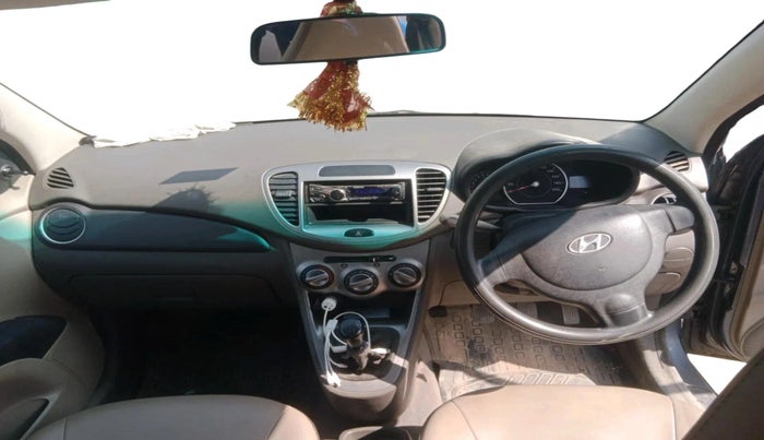 2014 Hyundai i10 MAGNA 1.1, Petrol, Manual, 70,465 km, interior