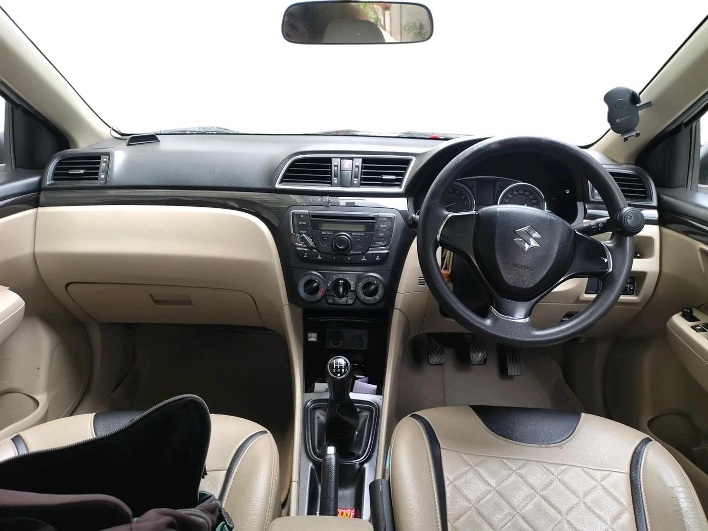 2018 Maruti Ciaz SIGMA 1.4 MT PETROL, Petrol, Manual, 1,14,039 km, interior