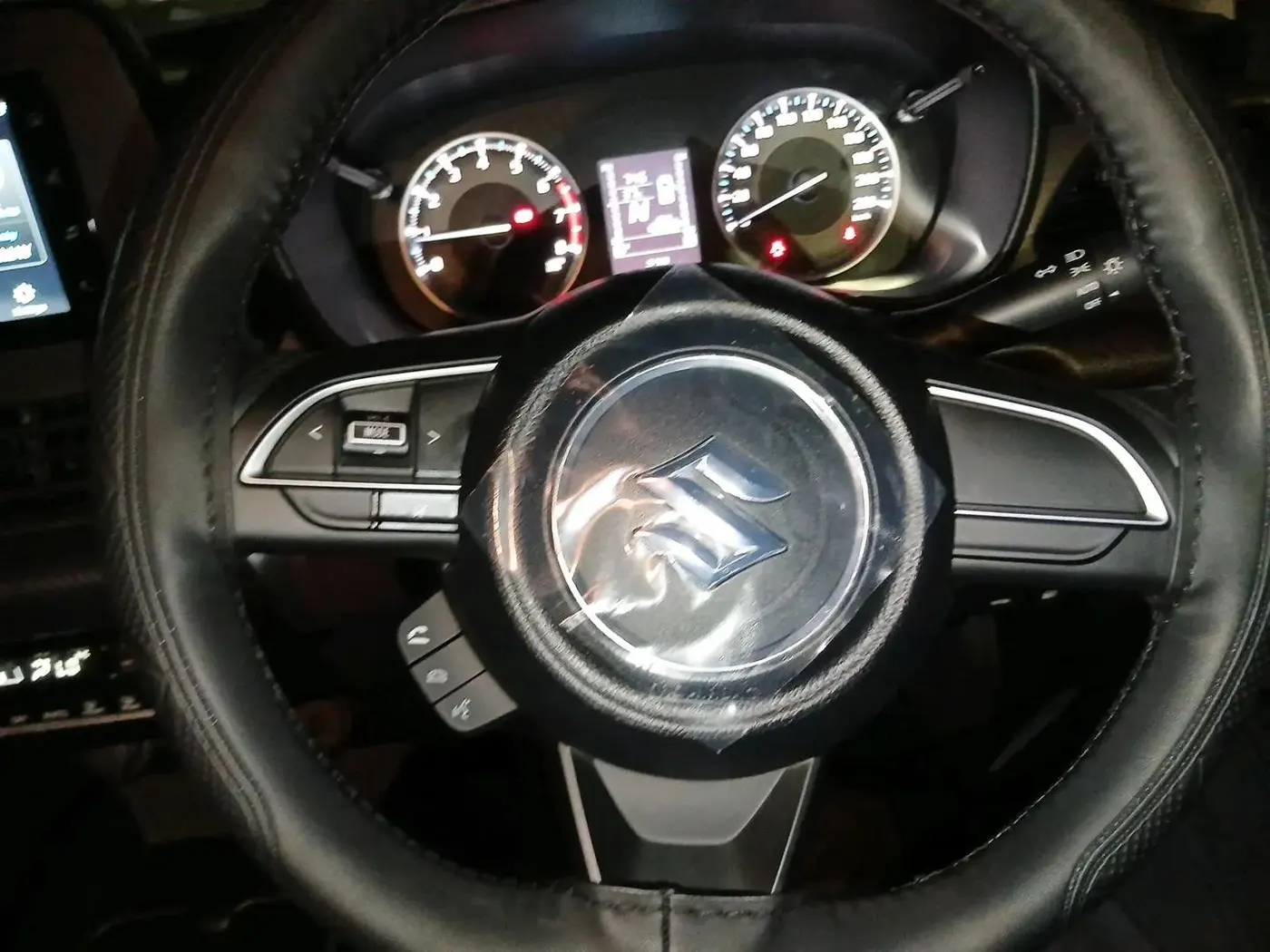 2025 Maruti FRONX DELTA 1.2 AGS, Petrol, Automatic, 370 km, interior
