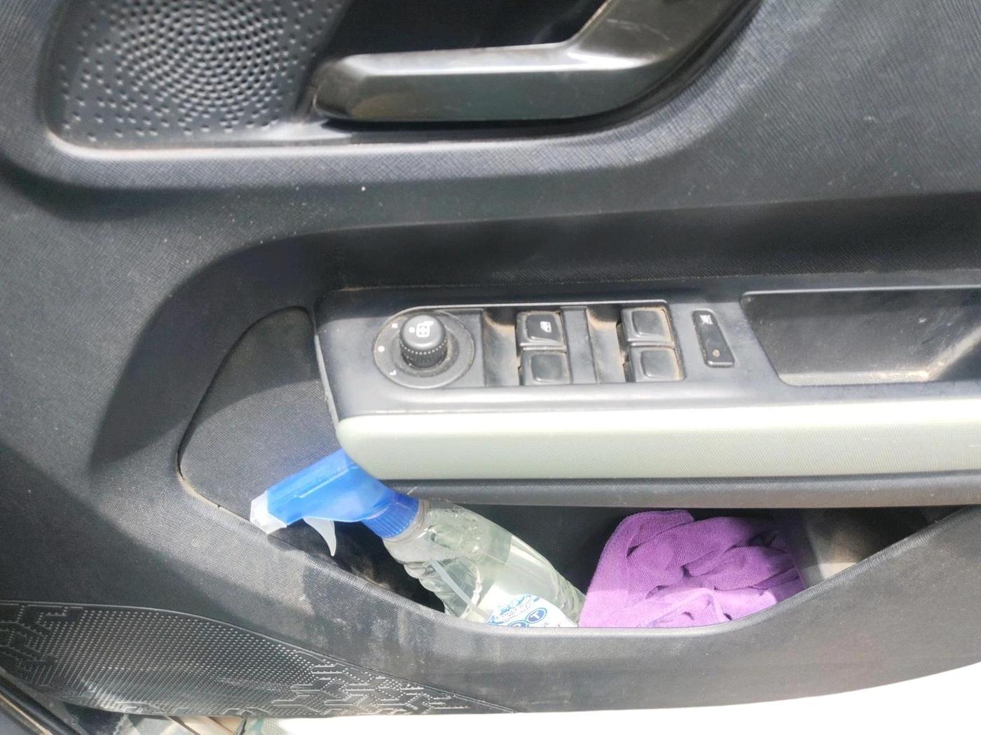 2025 Tata PUNCH Adventure Plus, Petrol, Manual, 25,000 km, interior