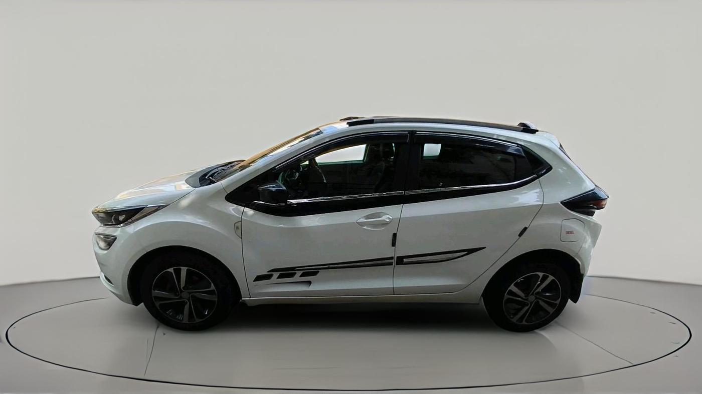 2021 Tata ALTROZ XZ DIESEL, Diesel, Manual, 74,597 km, exterior
