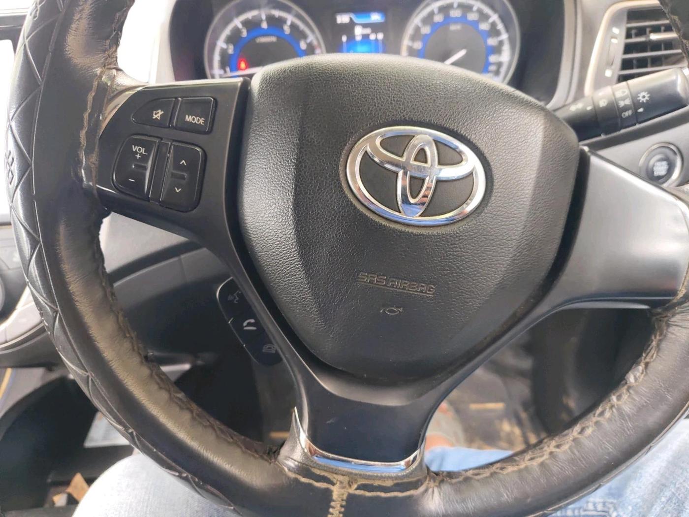 2021 Toyota Glanza G CVT, CNG, Automatic, 76,205 km, interior