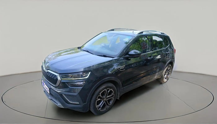 2022 Skoda KUSHAQ STYLE 1.0L TSI AT (6 AIRBAGS), Petrol, Automatic, 32,065 km, exterior