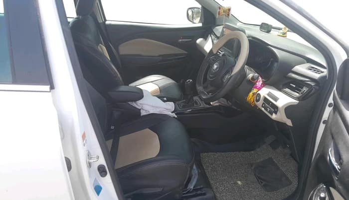 2025 Toyota Glanza G E-CNG, CNG, Manual, 12,166 km, interior