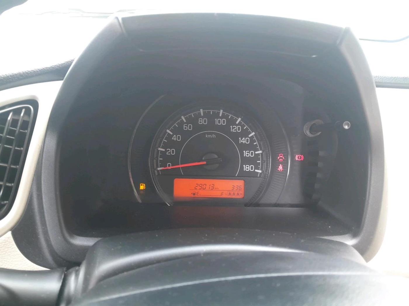 2025 Maruti New Wagon-R VXI 1.0, CNG, Manual, 29,013 km, interior