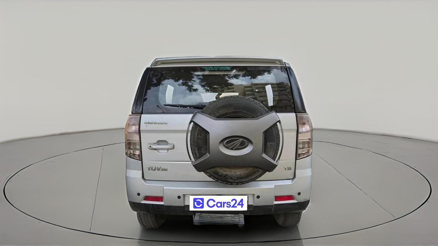 2019 Mahindra TUV300 T10, Diesel, Manual, 34,853 km, exterior