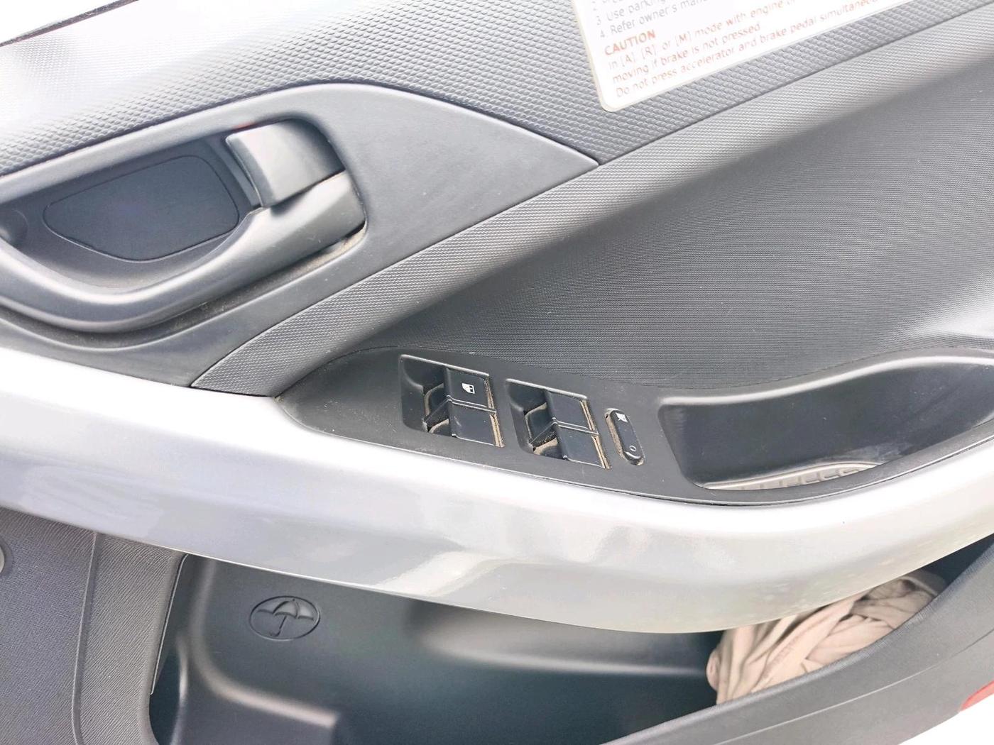 2022 Tata NEXON XMA SUNROOF PETROL, Petrol, Automatic, 14,280 km, interior