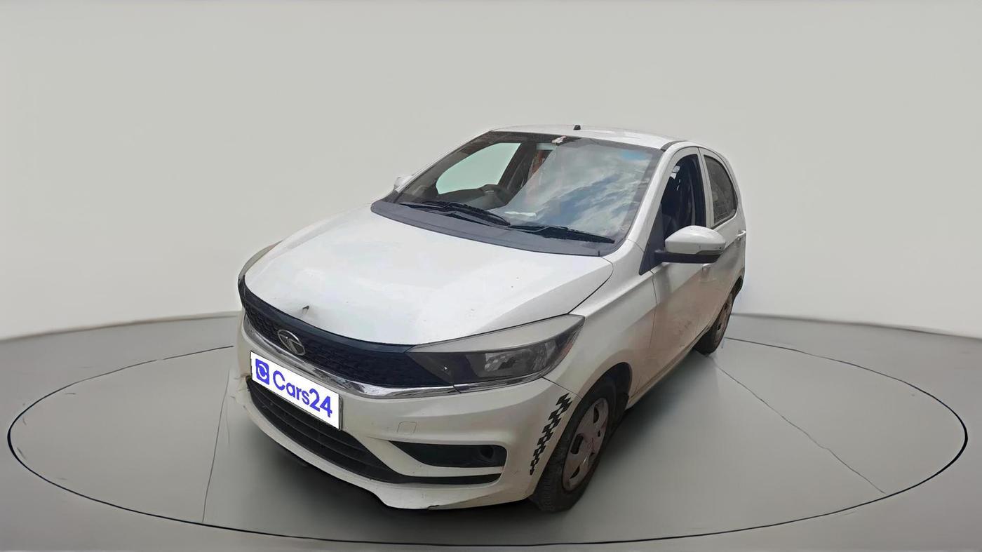 2020 Tata Tiago XT PETROL, CNG, Manual, 1,02,846 km, exterior