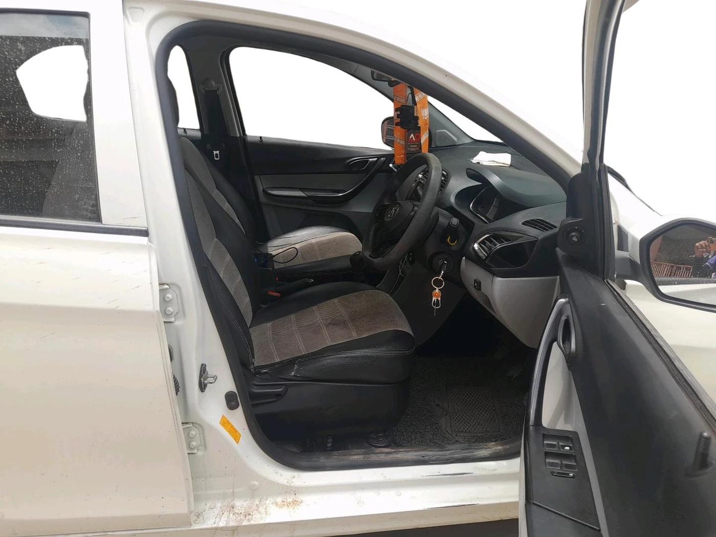 2020 Tata Tiago XT PETROL, CNG, Manual, 1,02,846 km, interior