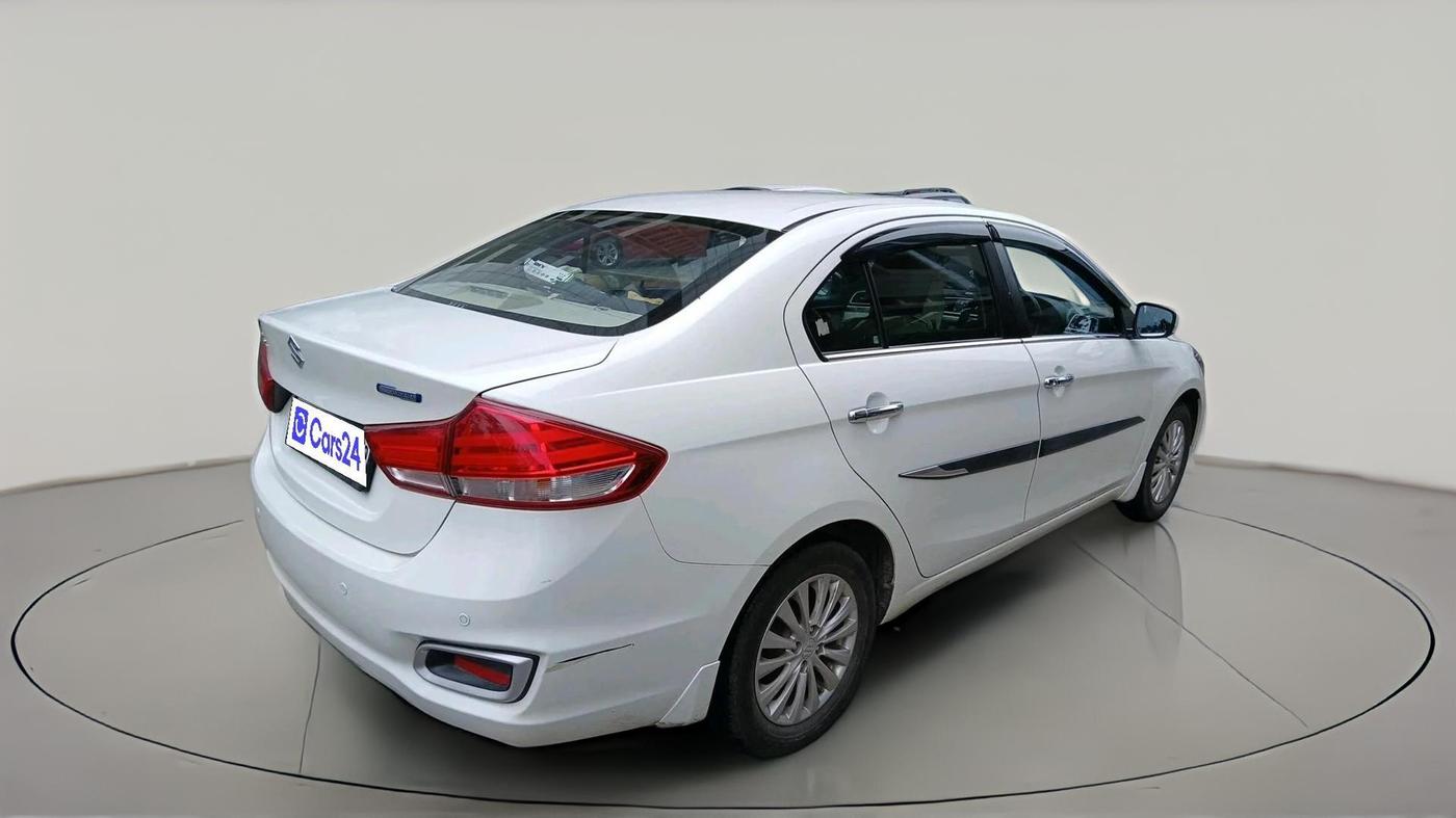 2024 Maruti Ciaz ZETA AT 1.5  SHVS PETROL, Petrol, Automatic, 33,405 km, exterior