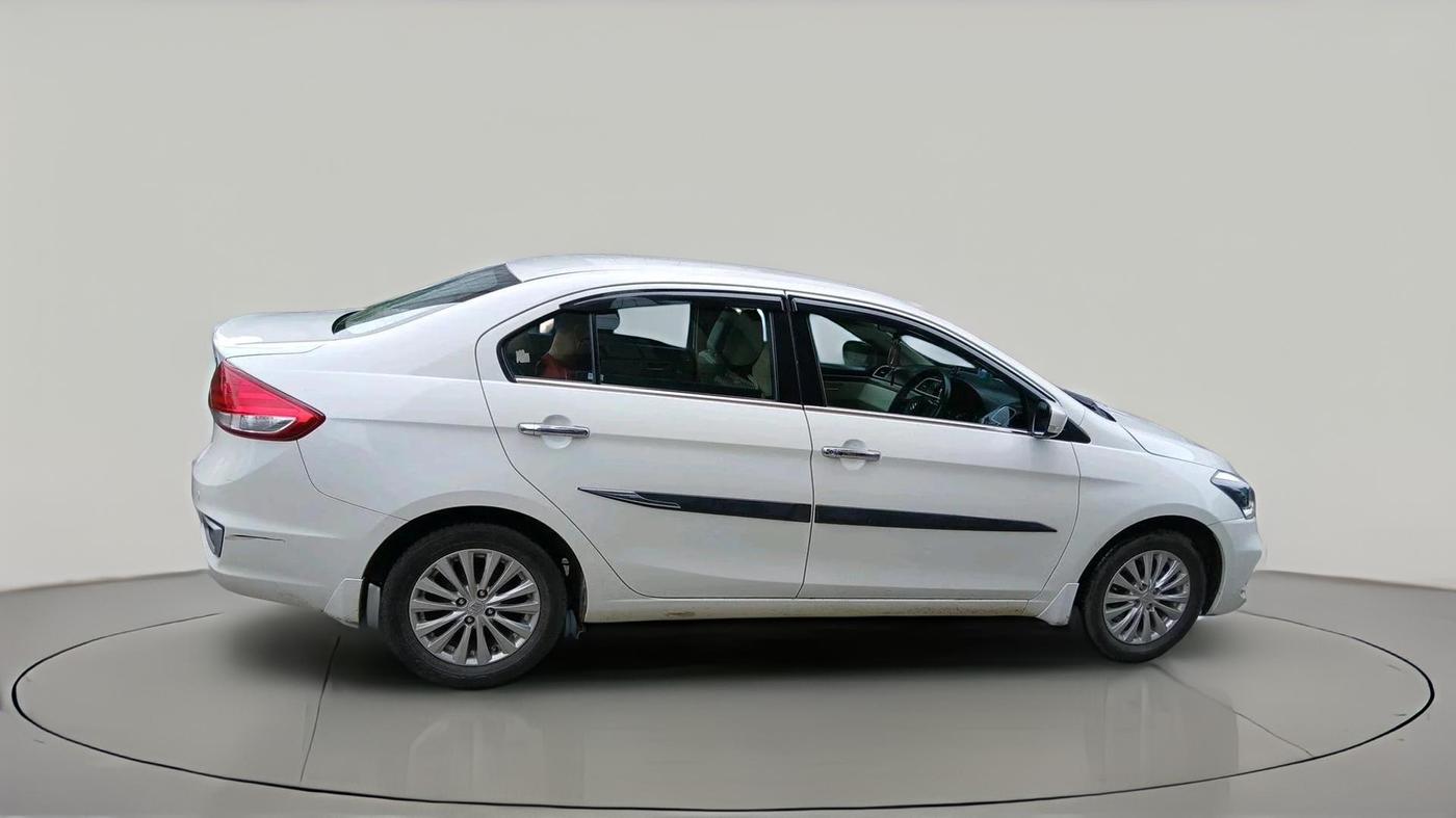 2024 Maruti Ciaz ZETA AT 1.5  SHVS PETROL, Petrol, Automatic, 33,405 km, exterior