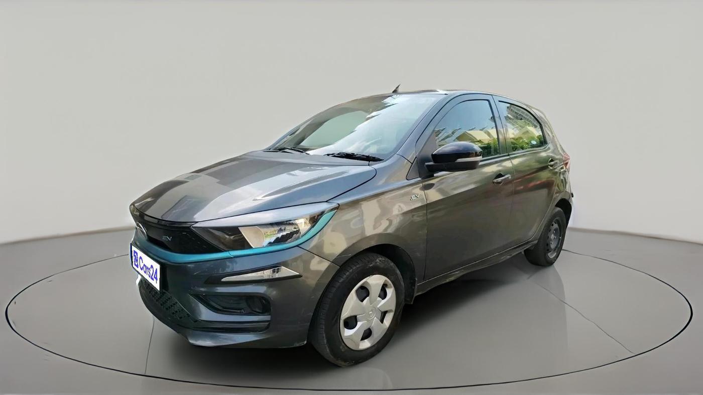 2023 Tata TIAGO EV XT LONG RANGE, Electric, Automatic, 36,130 km, exterior
