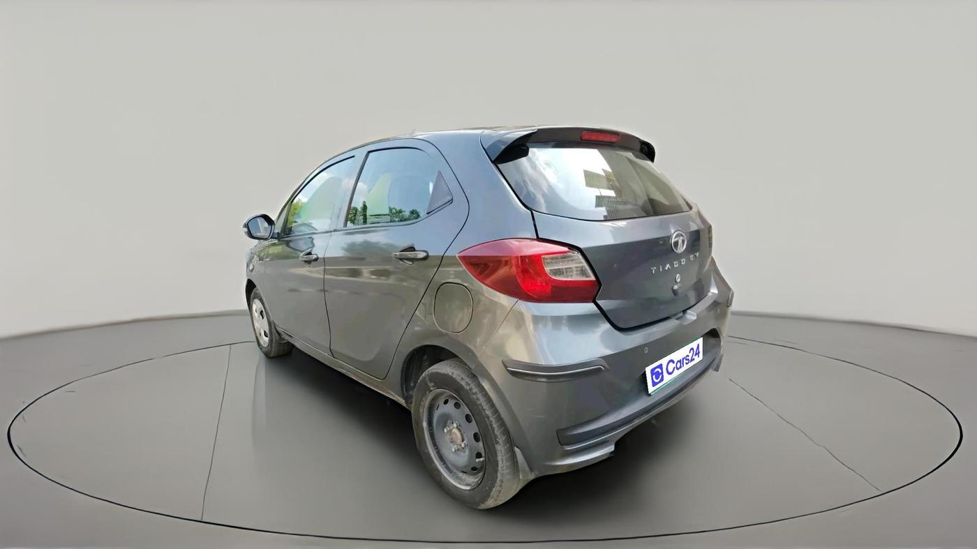2023 Tata TIAGO EV XT LONG RANGE, Electric, Automatic, 36,130 km, exterior