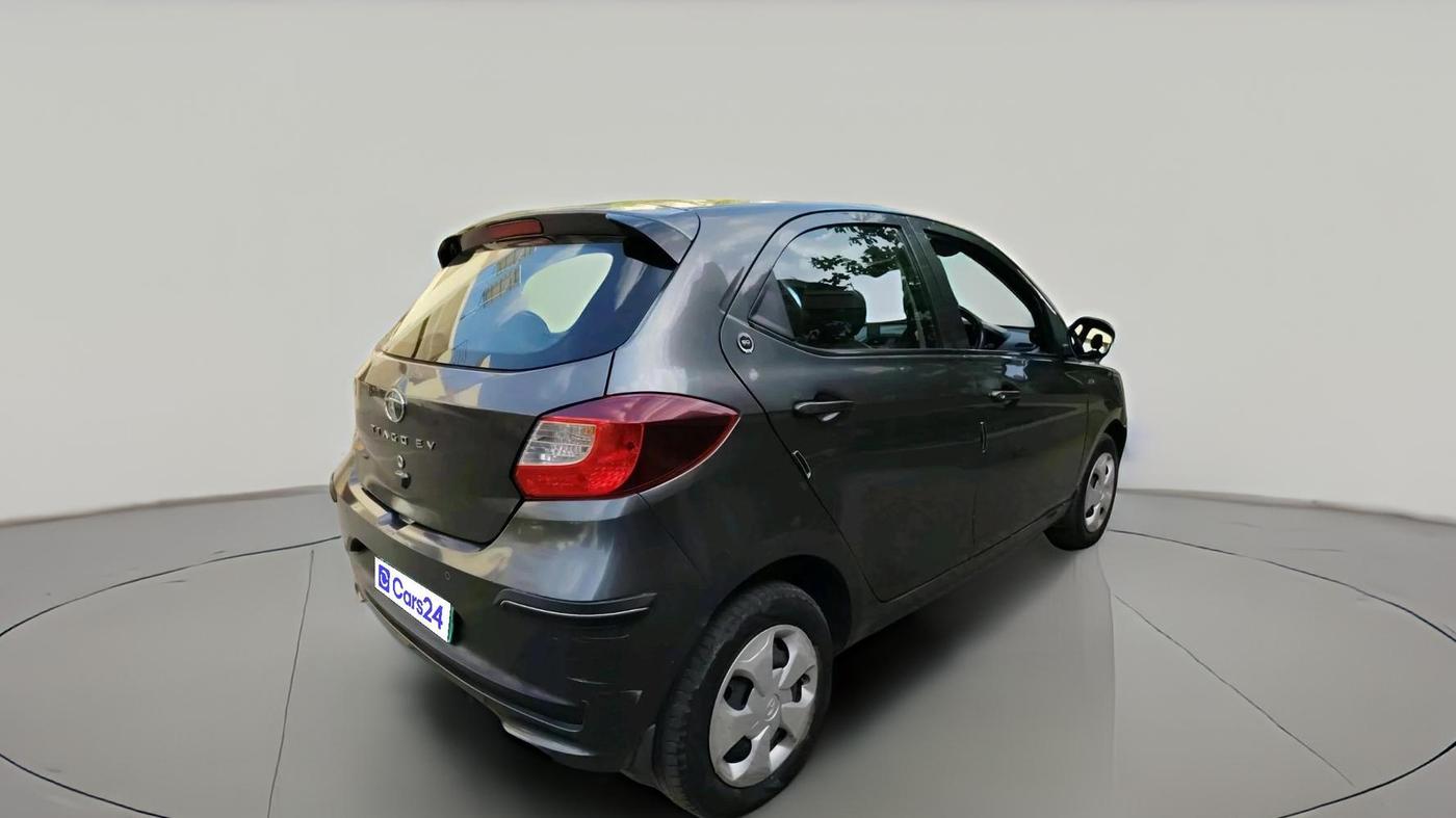 2023 Tata TIAGO EV XT LONG RANGE, Electric, Automatic, 36,130 km, exterior