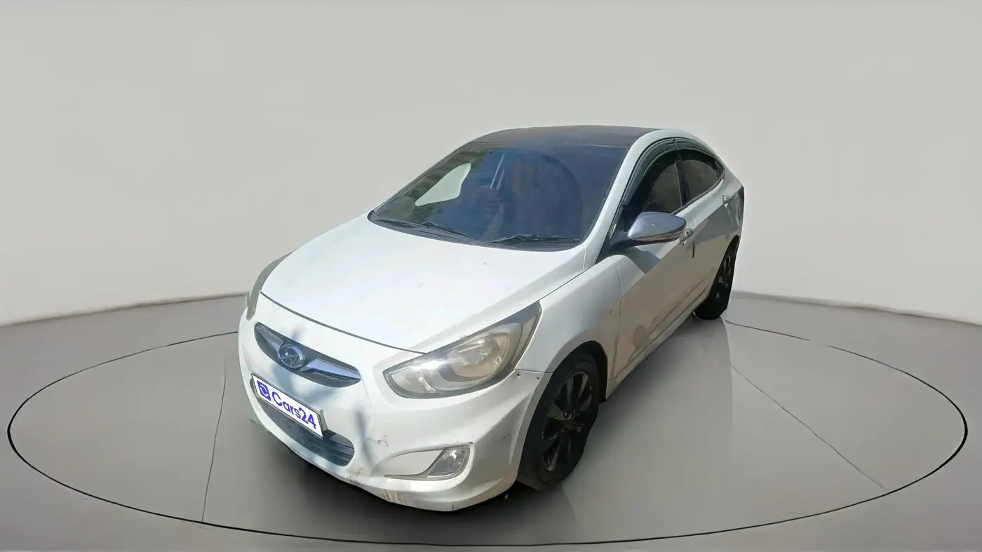 2012 Hyundai Verna FLUIDIC 1.6 CRDI SX AT, Diesel, Automatic, 84,986 km, exterior