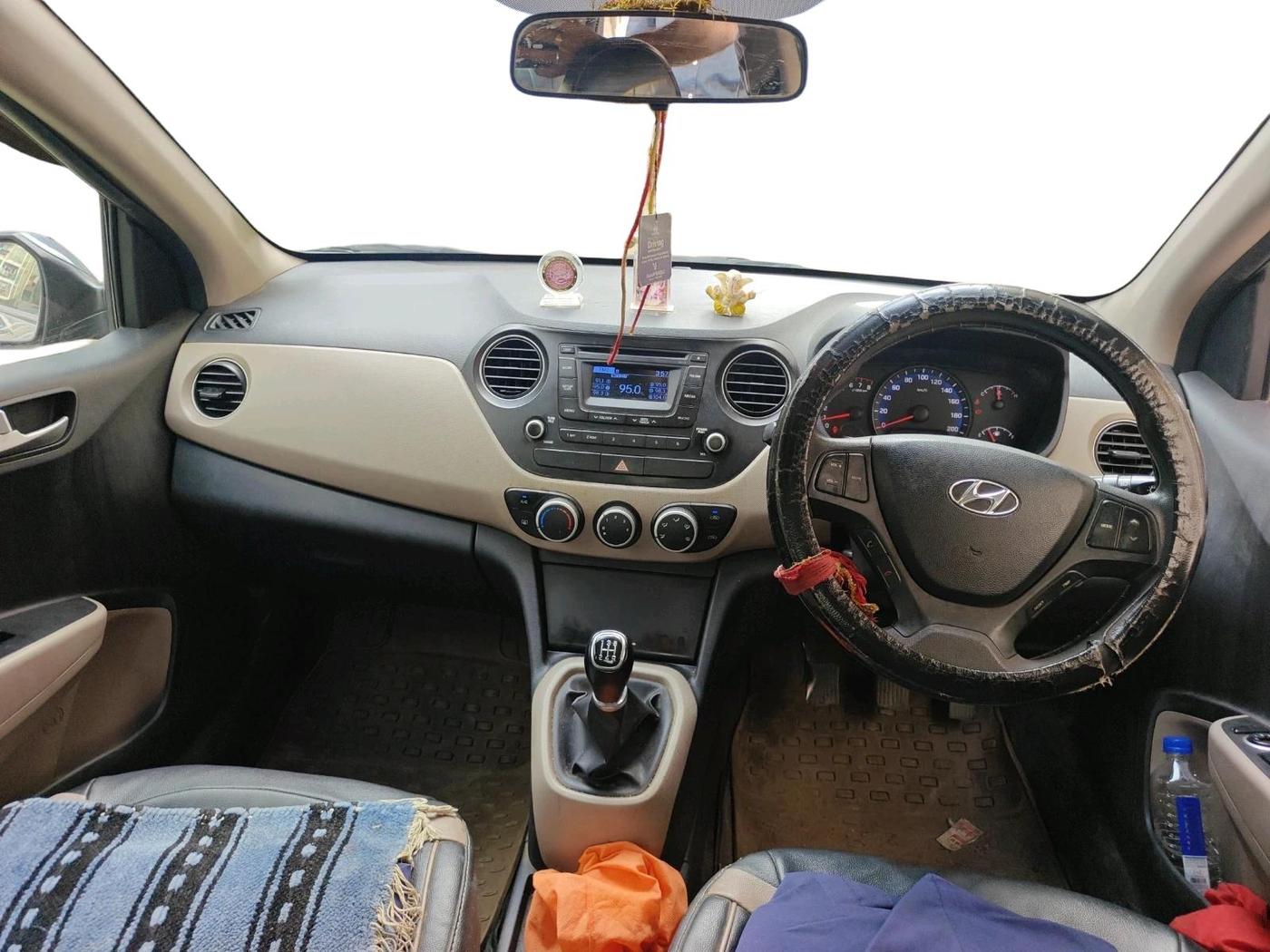 2015 Hyundai Xcent S 1.2, CNG, Manual, 87,469 km, interior