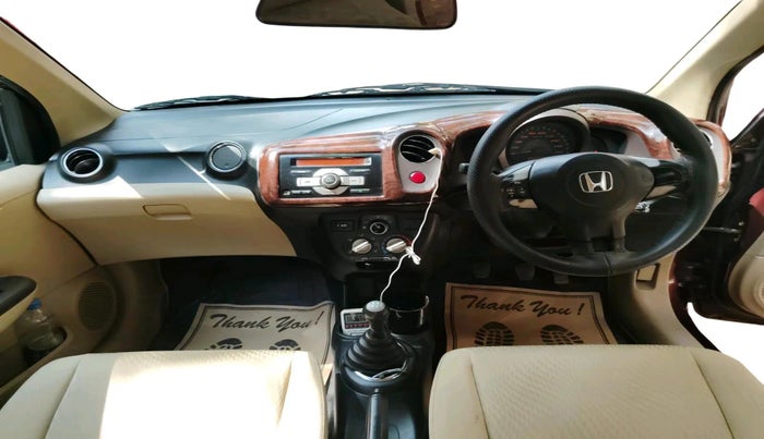 2013 Honda Amaze 1.2L I-VTEC S, Petrol, Manual, 1,08,903 km, interior