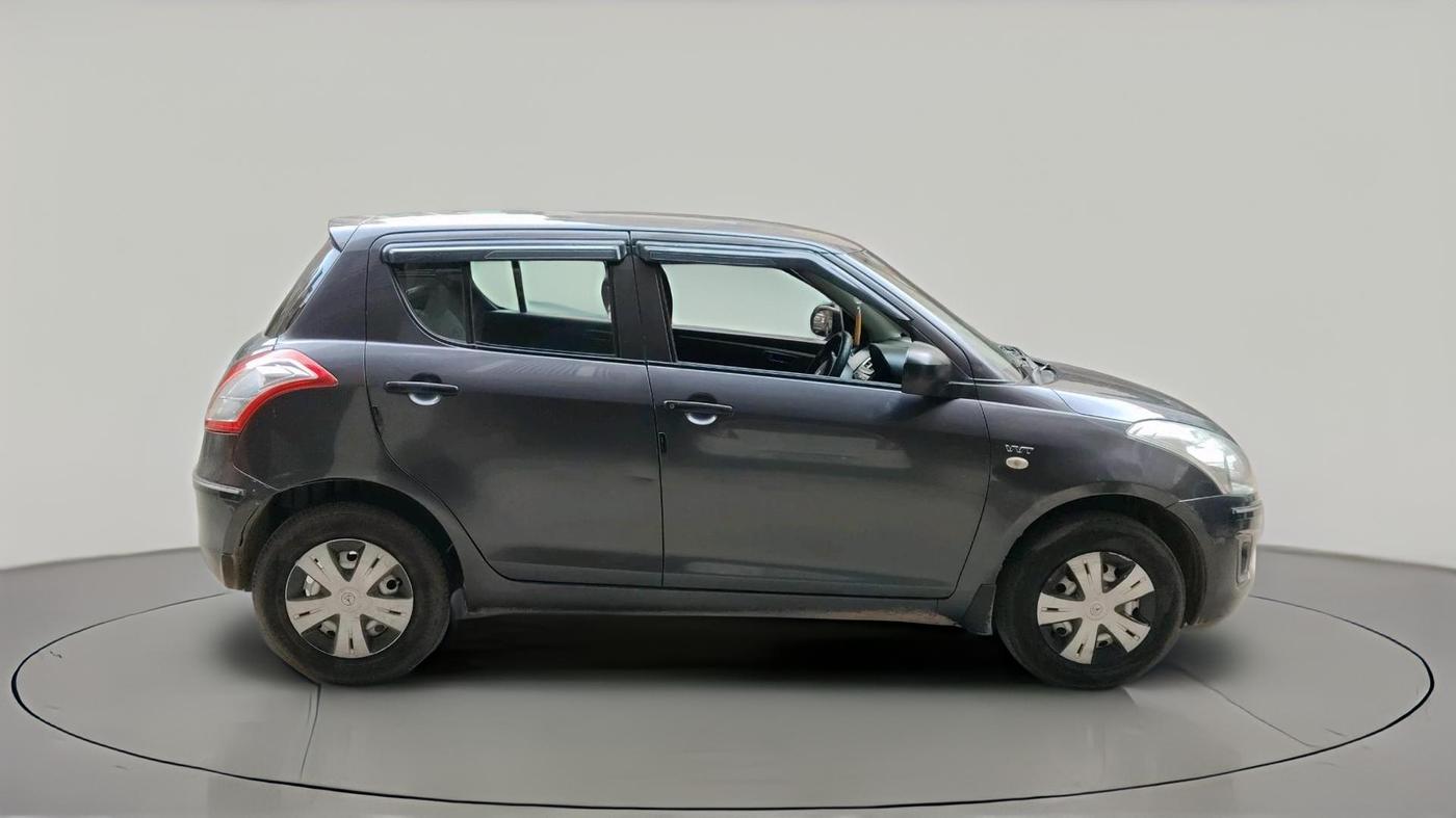2016 Maruti Swift LXI (O), Petrol, Manual, 66,819 km, exterior