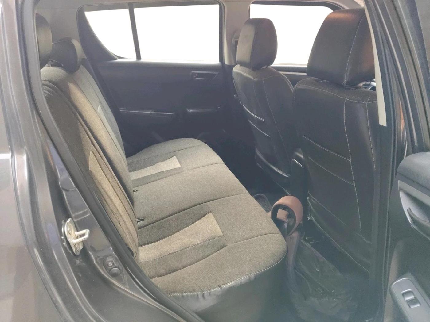 2016 Maruti Swift LXI (O), Petrol, Manual, 66,819 km, interior