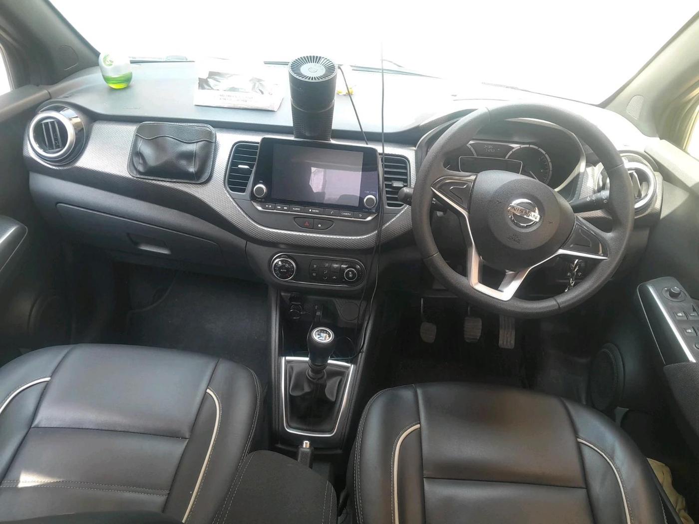 2019 Nissan Kicks XL DIESEL, Diesel, Manual, 35,000 km, interior