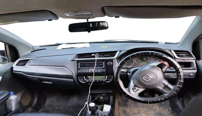 2016 Honda BR-V 1.5L I- DTEC S, Diesel, Manual, 1,58,833 km, interior