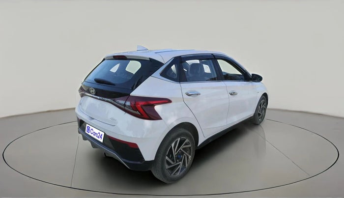 2024 Hyundai NEW I20 ASTA (O) 1.2 IVT, Petrol, Automatic, 2,537 km, exterior