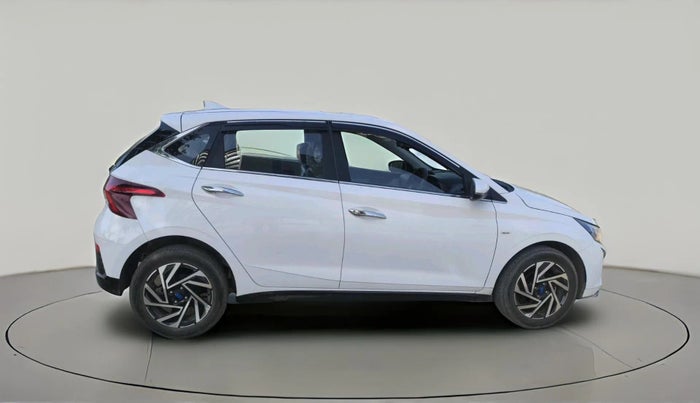 2024 Hyundai NEW I20 ASTA (O) 1.2 IVT, Petrol, Automatic, 2,537 km, exterior