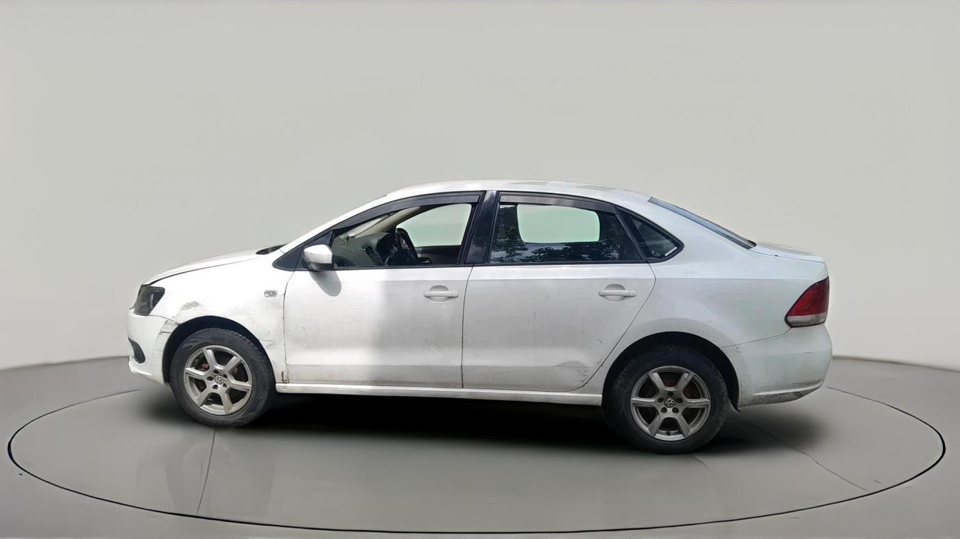 2013 Volkswagen Vento HIGHLINE DIESEL 1.6, Diesel, Manual, 1,44,092 km, exterior