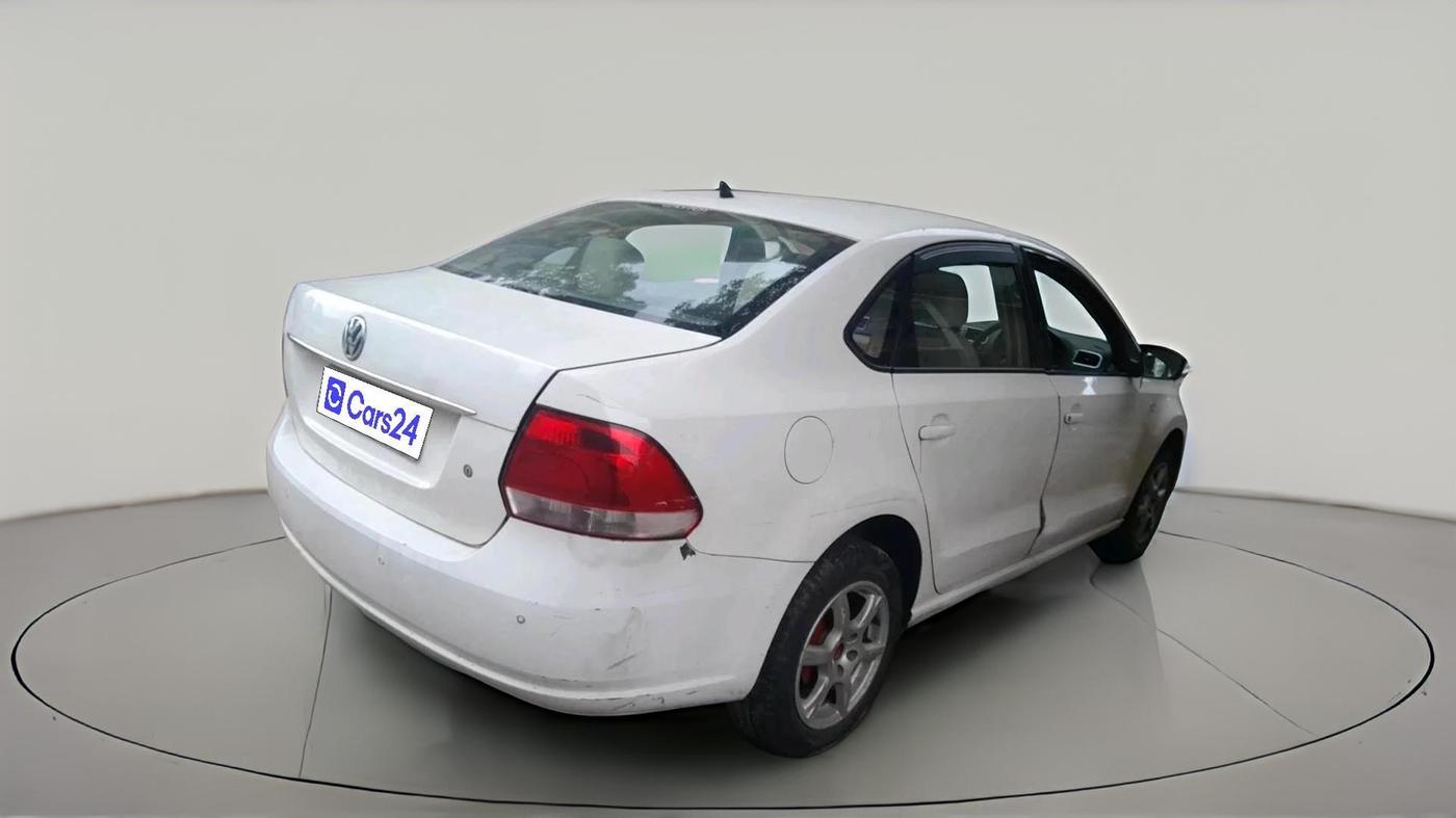 2013 Volkswagen Vento HIGHLINE DIESEL 1.6, Diesel, Manual, 1,44,092 km, exterior