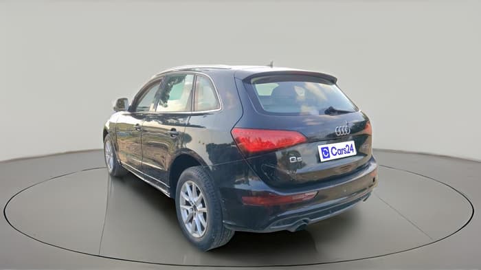 2013 Audi Q5 3.0 TDI QUATTRO, Diesel, Automatic, 1,47,354 km, exterior