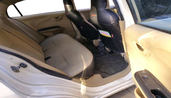 2016 Honda Amaze 1.2L I-VTEC E, CNG, Manual, 52,480 km, interior