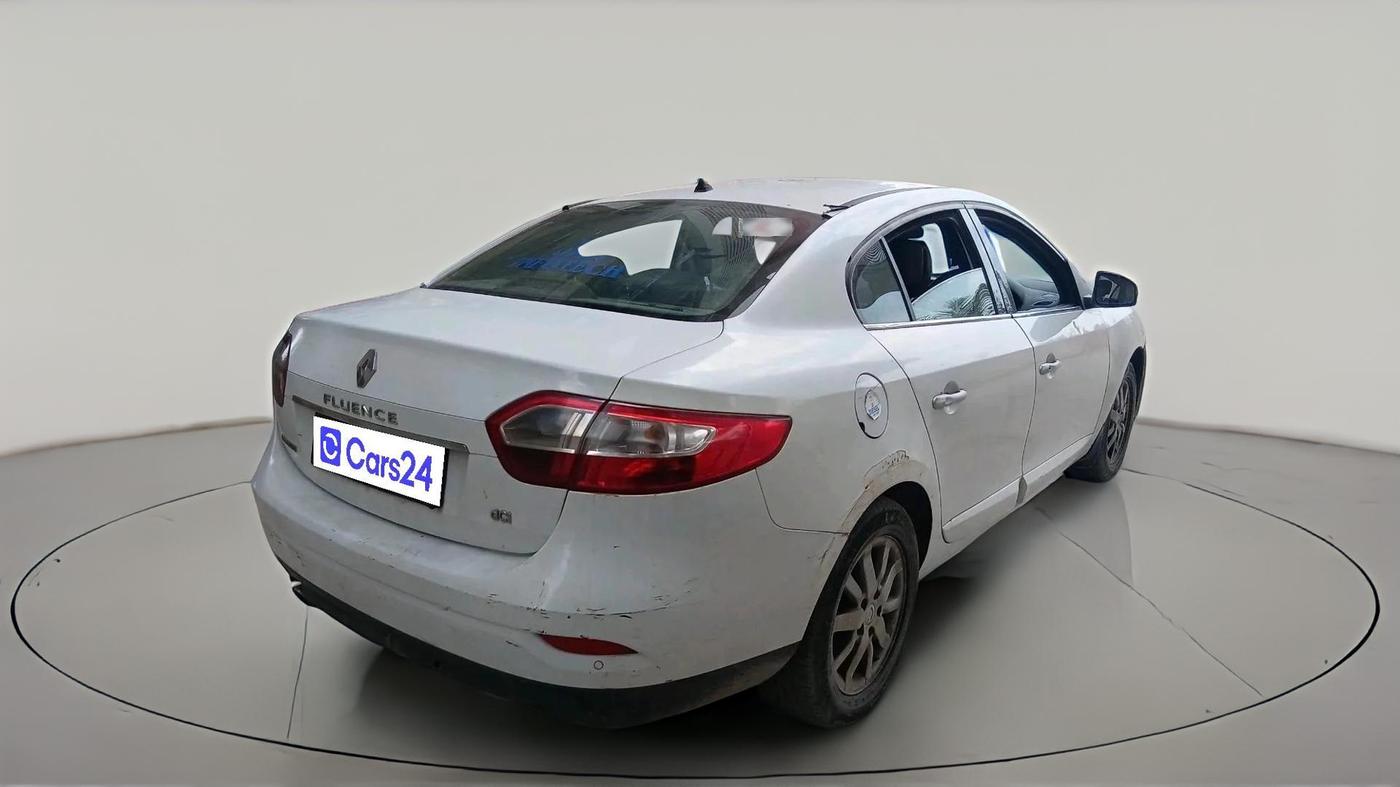 2012 Renault Fluence 1.5 E4, Diesel, Manual, 1,12,399 km, exterior