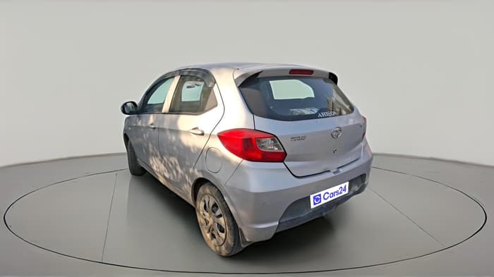 2017 Tata Tiago XT PETROL, CNG, Manual, 97,965 km, exterior